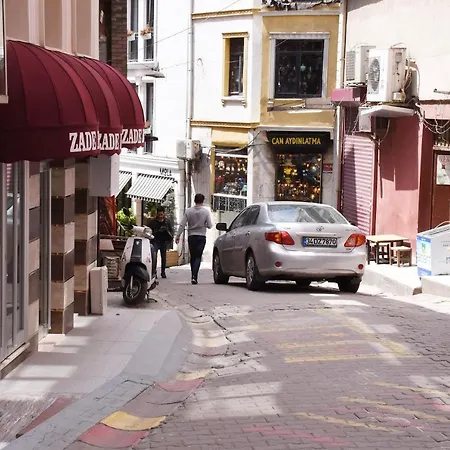 Galata Zade